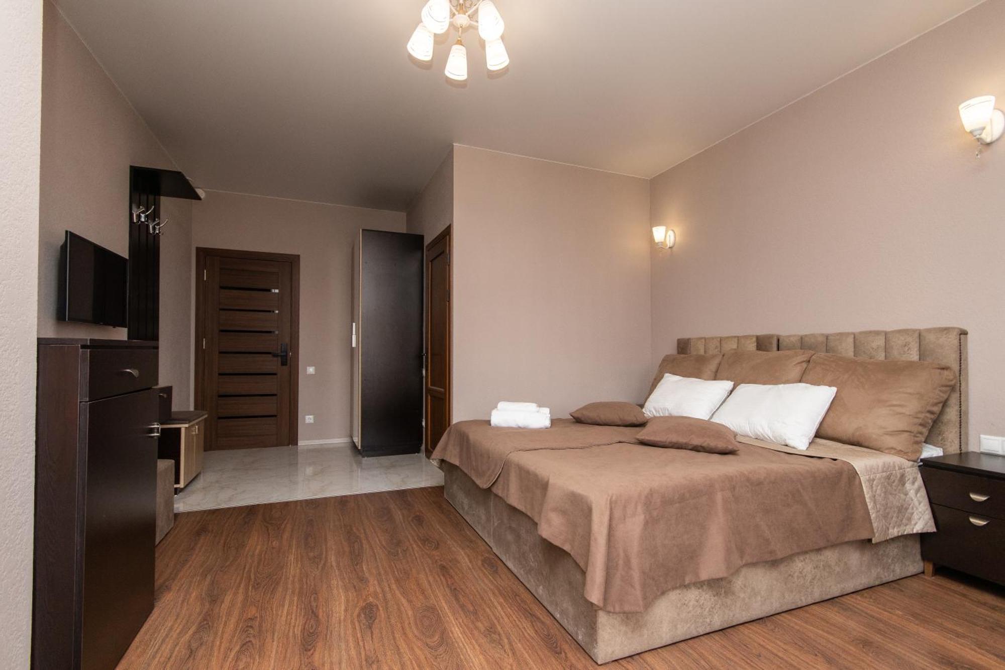 Hillside Guest House เยเรวาน ภายนอก รูปภาพ